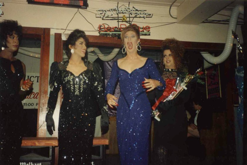 txsau_ms00476_b1_f6_009